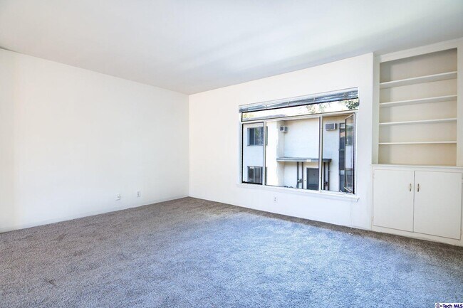 Building Photo - 1806 Tamerlane Dr