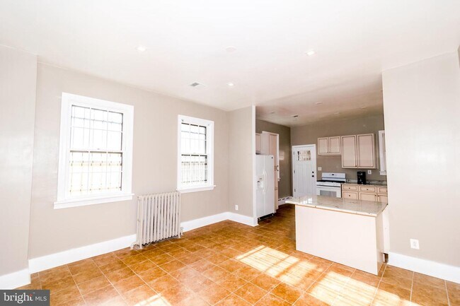 Foto del edificio - 1112 6th St NW