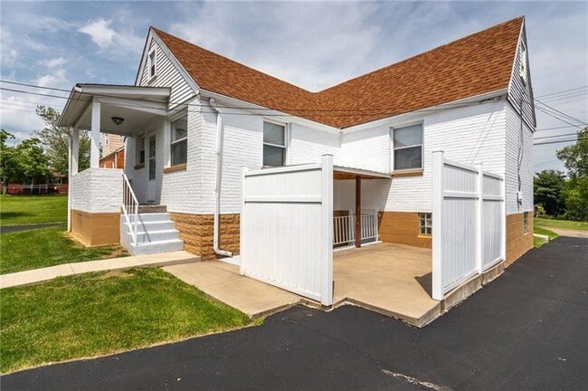 House Rear - 1237 Euclid Ave