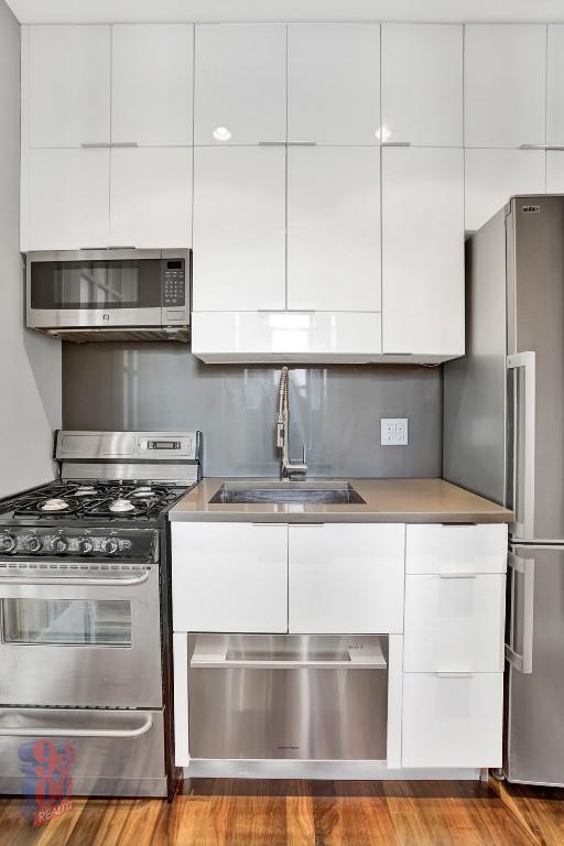 Photo - 47 1st Street (2nd & 1st Ave), #2R