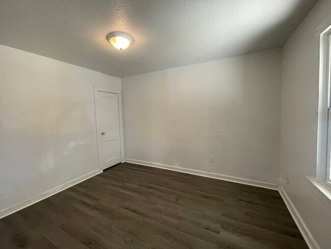 Foto del edificio - 2 Bedroom 1 Bath House
