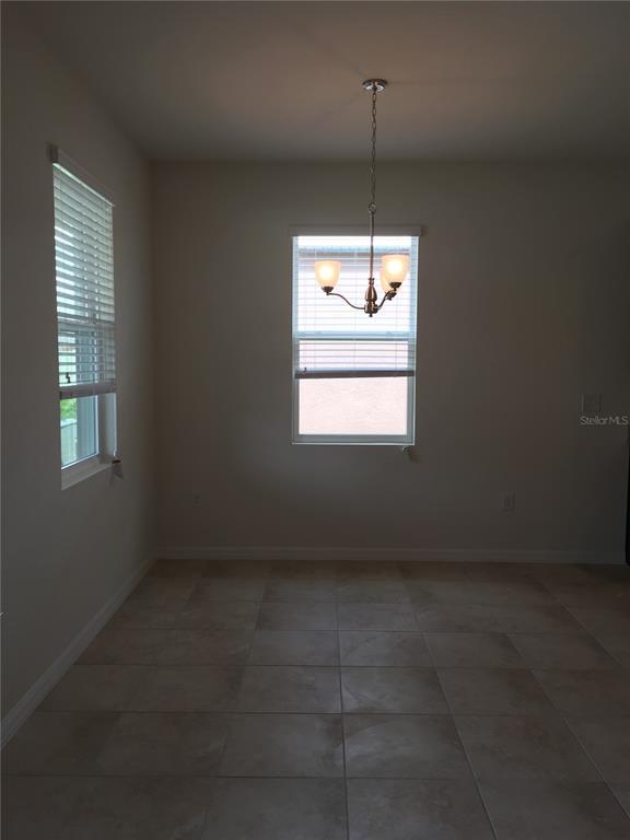 Building Photo - 6320 Sunsail Pl