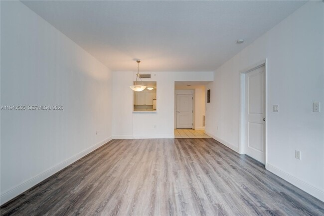 Foto del edificio - 1250 S Miami Ave