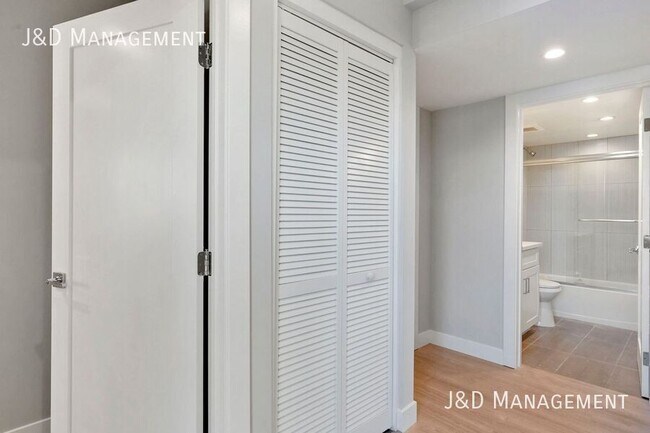 Foto del edificio - Brand New Build - Beautiful New Townhome