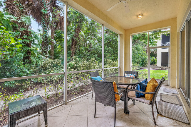 Building Photo - 125 Palm Bay Terrace
