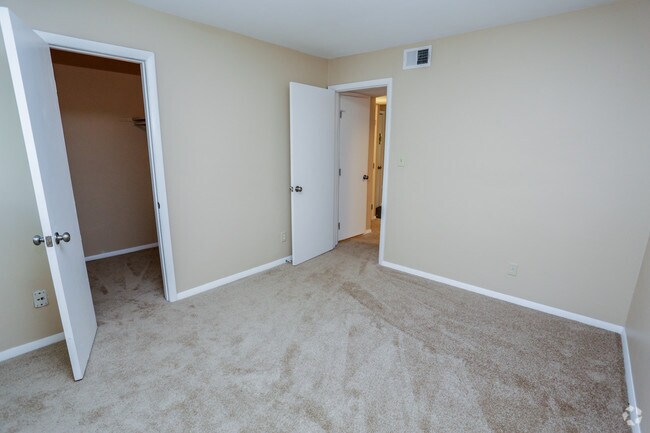 Foto del interior - Turlington Oaks Apartments