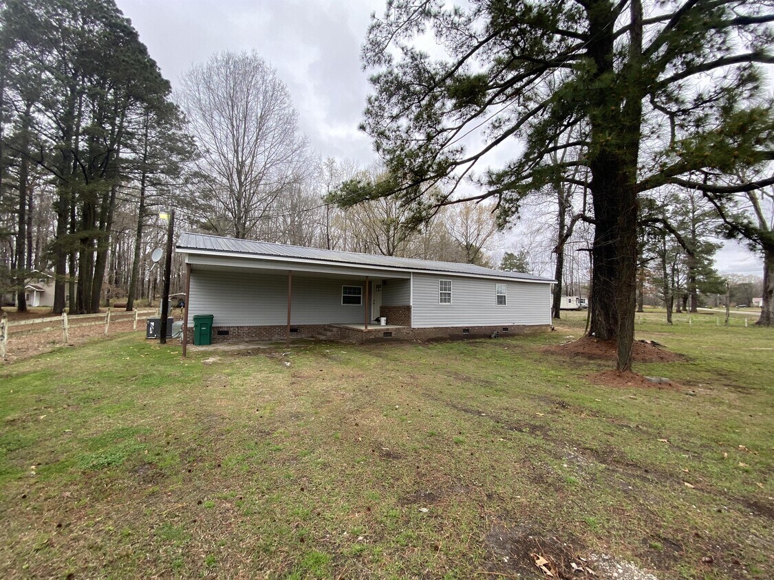 Primary Photo - 1303 W Islands Rd