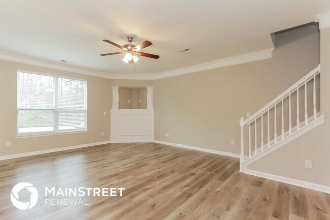 Foto del edificio - 6817 Goldenwillow Dr