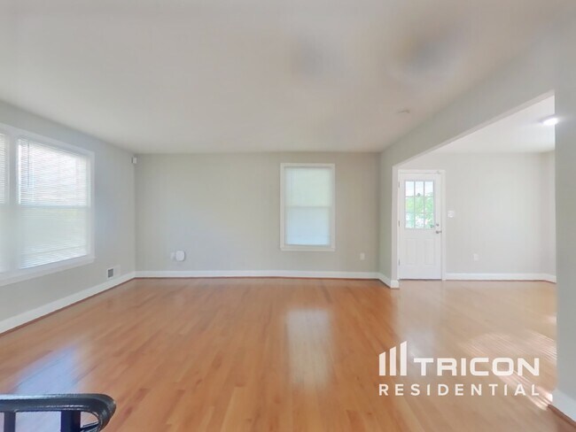 Foto del edificio - 11103 Tenbury Ct