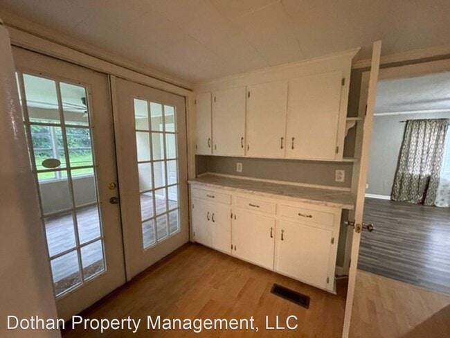 Building Photo - 4 br, 2 bath House - 1034 Boys Club Road