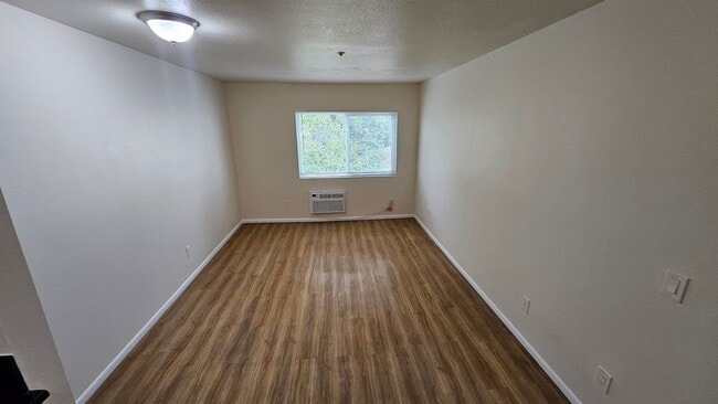 Building Photo - 6024 Monterey Rd