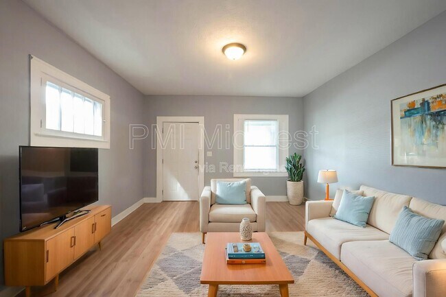 Foto del edificio - 3413 N Capitol Ave