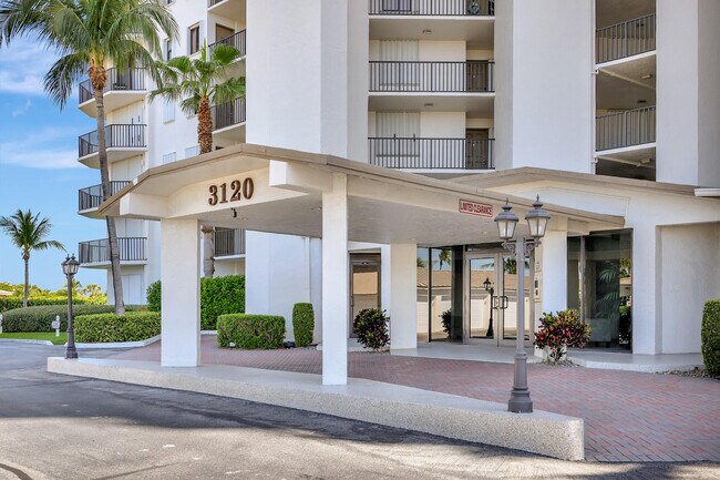 Foto del edificio - 3120 N Hwy A1A