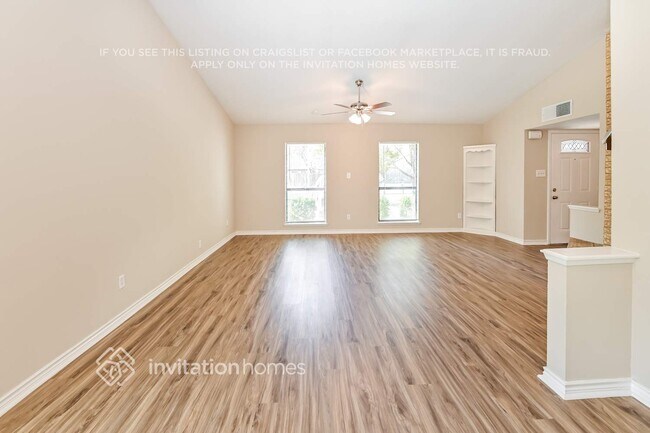 Foto del edificio - 22710 Melham Ln