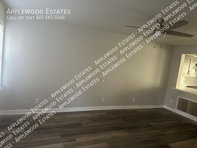 Foto del edificio - 1434 Dover Rd