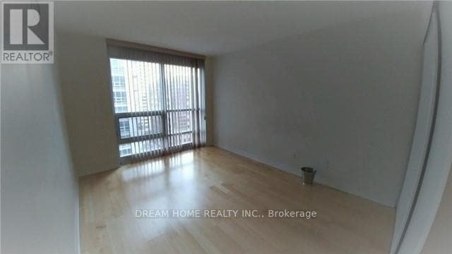 Building Photo - 763-1763 Bay St.