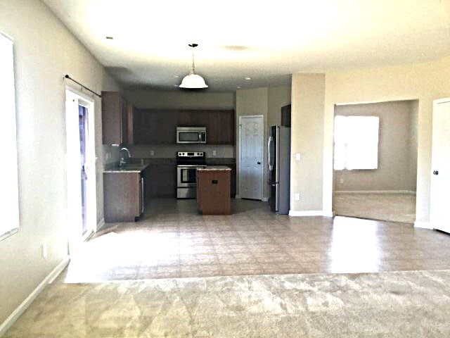 Foto del edificio - 8921 Gray Willow Rd
