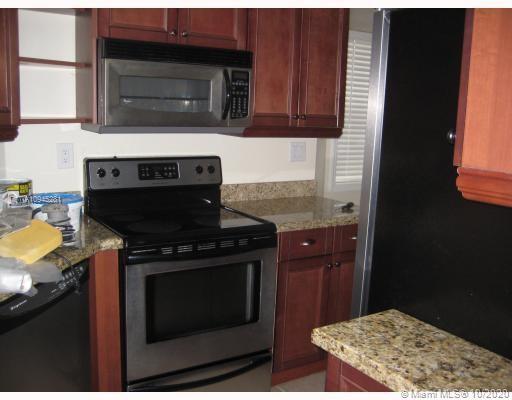 Building Photo - 2811 N Course Dr
