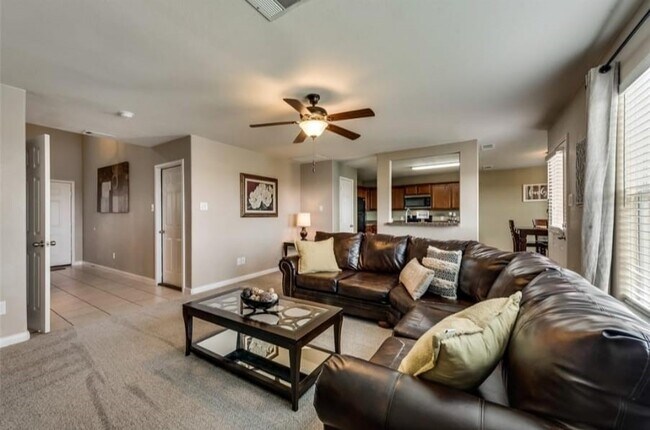 Foto del edificio - 316 Rustic View Rd