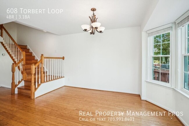 Building Photo - 608 Torbert Loop