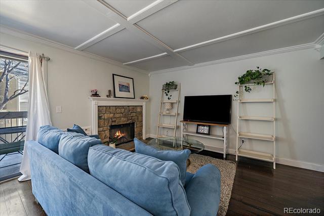 Foto del edificio - 4896 S Dudley St