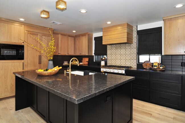 Kitchen - 180 Broadway