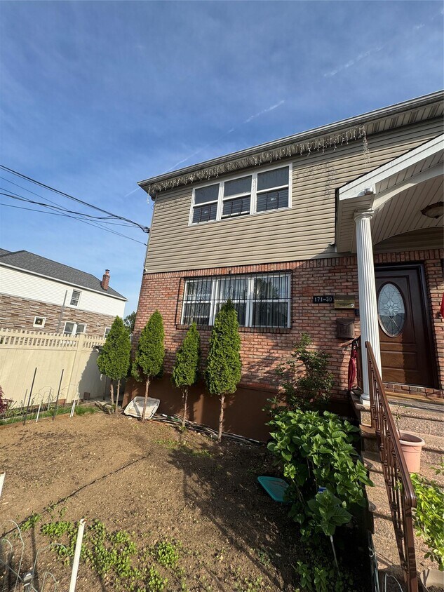 Foto principal - 171-30 104th Ave