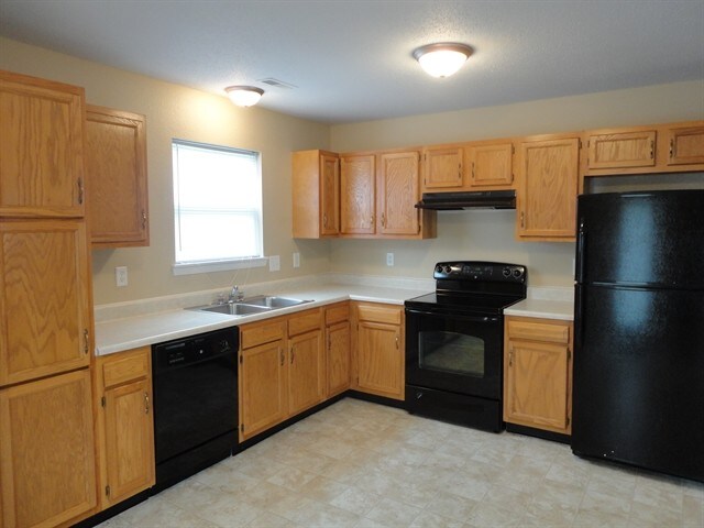 Building Photo - 5684 W Bedrock Road