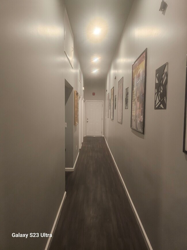 Foto del edificio - 404 Webster St