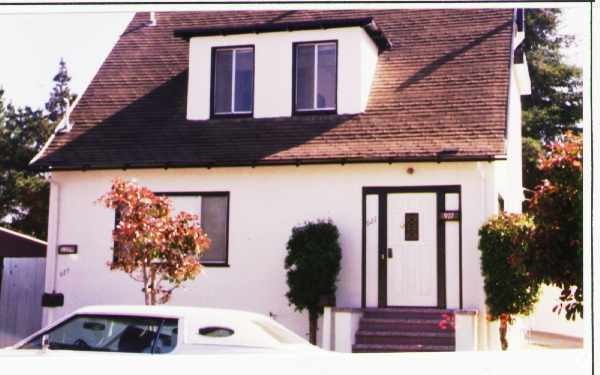 Primary Photo - 925-927 Park Ave