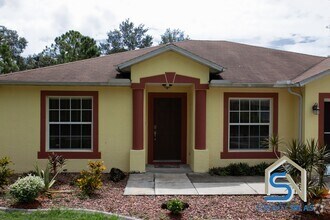 Building Photo - 4221 Wooley Ave