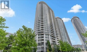 Building Photo - 151-2151 Village Green Square