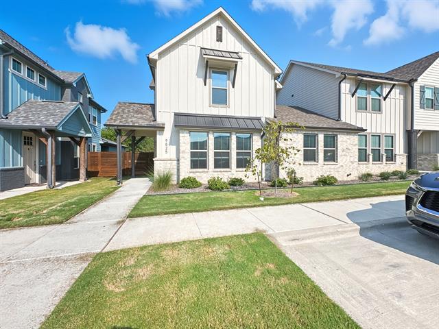 Building Photo - 9525 Thorncrown Ln