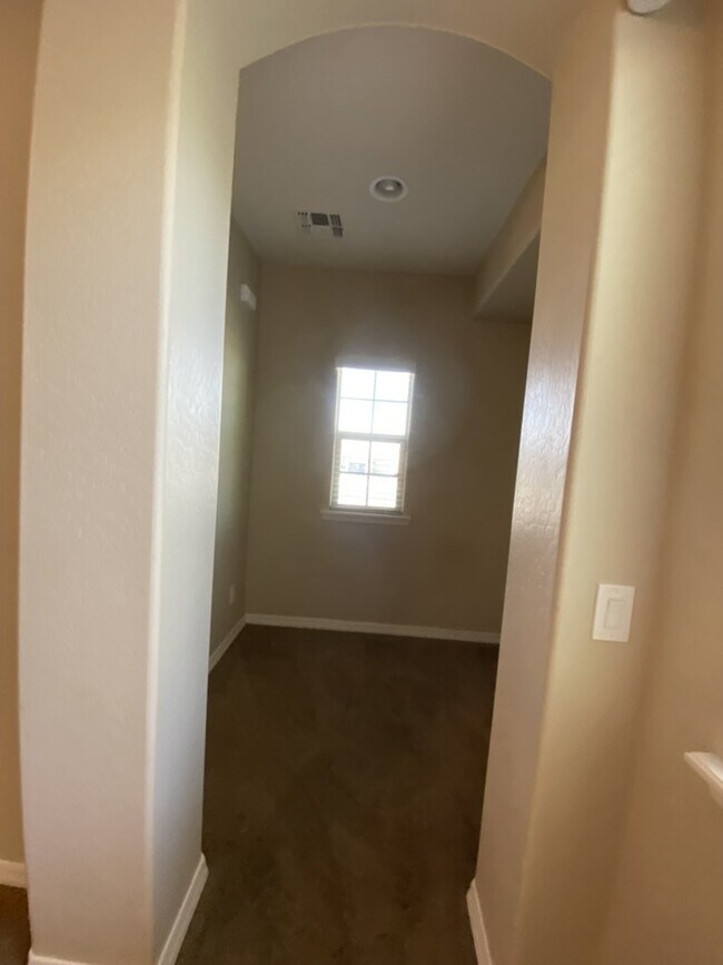 Foto del edificio - 3726 E Angstead Dr