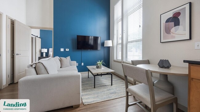 Foto del edificio - 1550 N Raleigh St