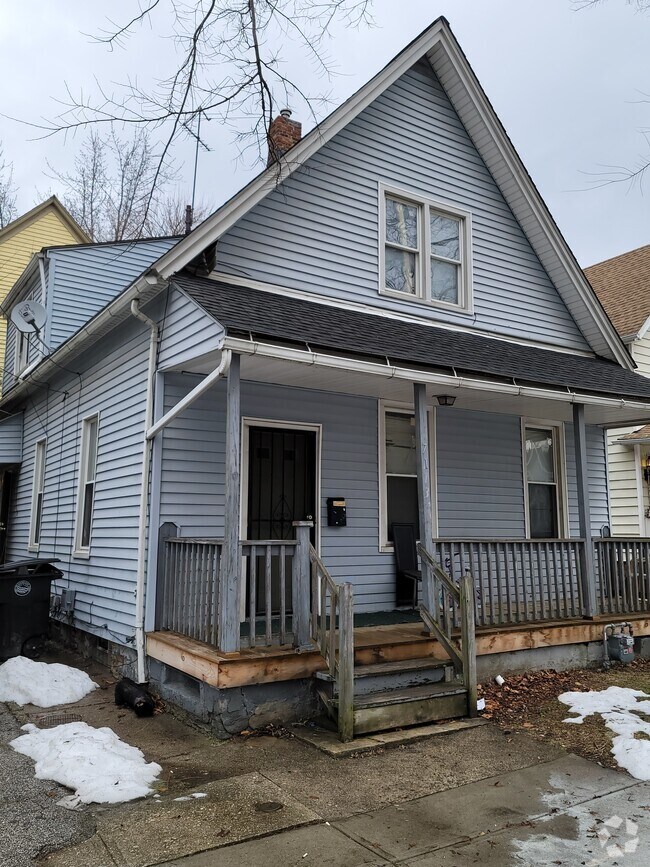 St ClairSuperior Apartments for Rent Cleveland, OH 10 Rentals