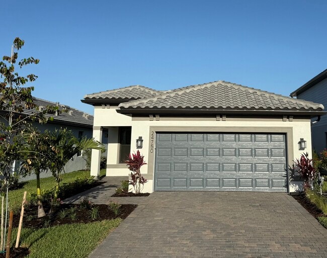 Building Photo - 24750 Marina Del Ray Dr
