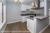 Primary Photo - 1465 Henderson Ave