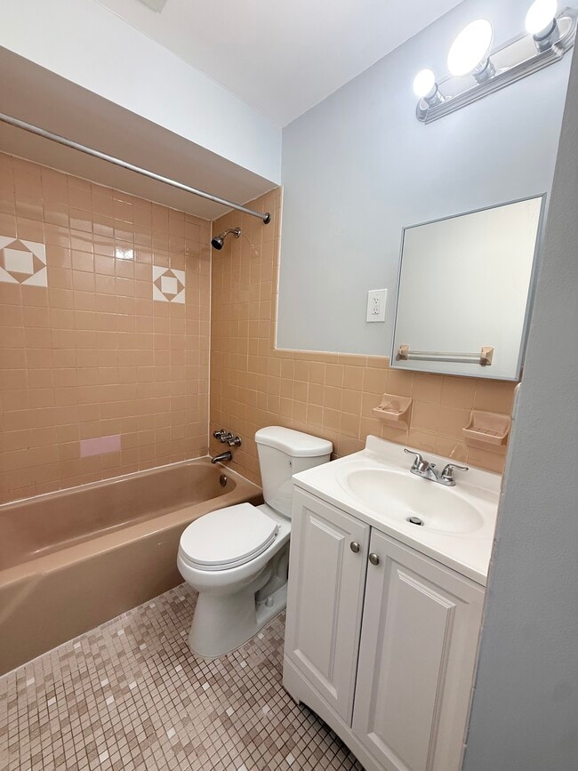 Photo - 2969 Four Towers Dr Apartment