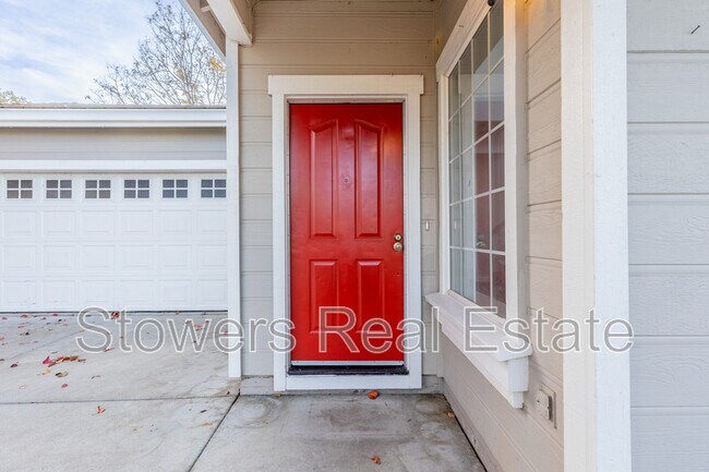 Building Photo - 1364 Le Havre Ct