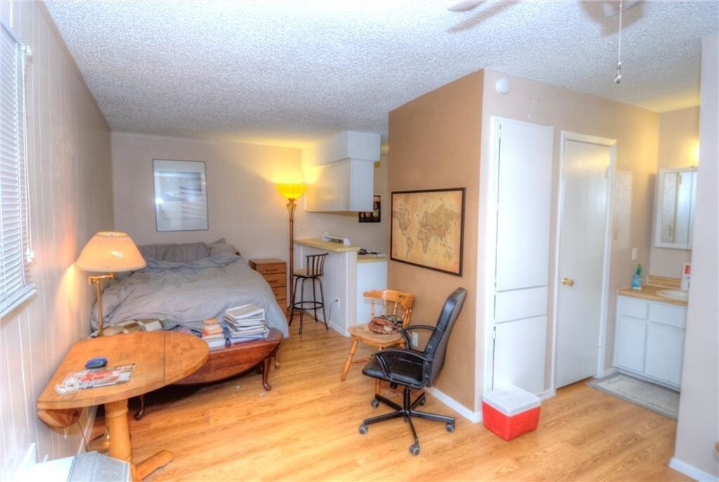 Foto principal - 400 W 34th St