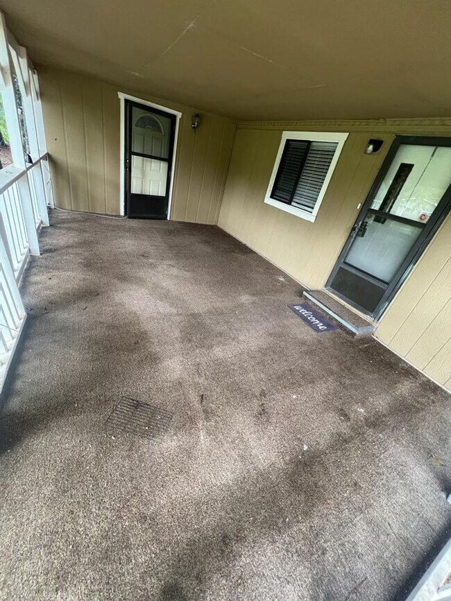 Foto del edificio - 3710 Stanley Dr