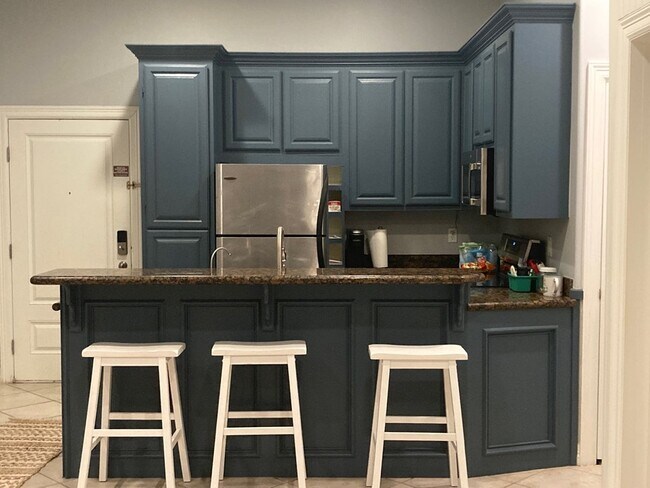 Foto del edificio - 103 E Gardenia St