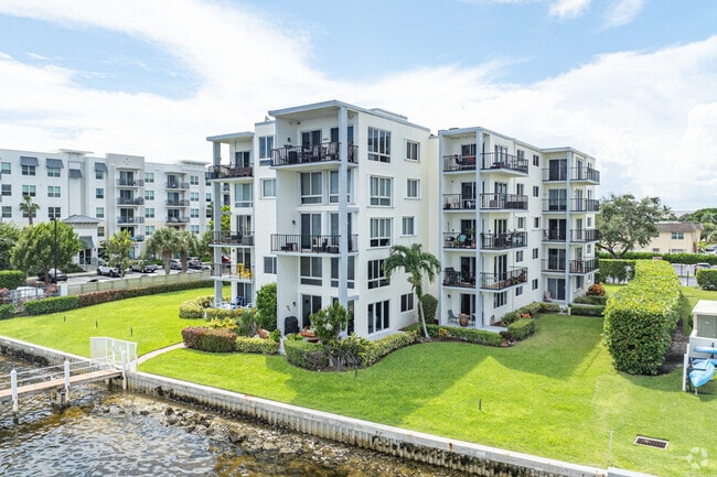 James Place Condominiums