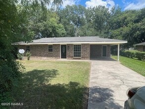 Building Photo - 110 Raggio Dr