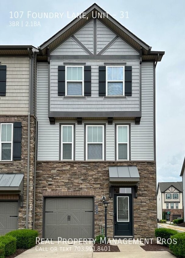 Primary Photo - 3 Bed Condo W/ Pool near I-95