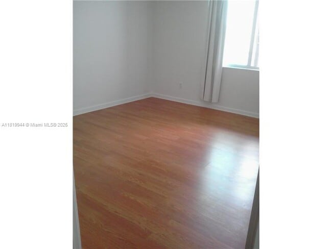 Building Photo - 335 S Biscayne Blvd
