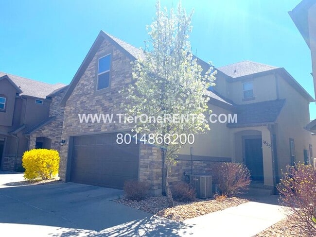 This property offers a NO DEPOSIT option available for qualified renters! - This property offers a NO DEPOSIT option available for qualified renters! Townhome