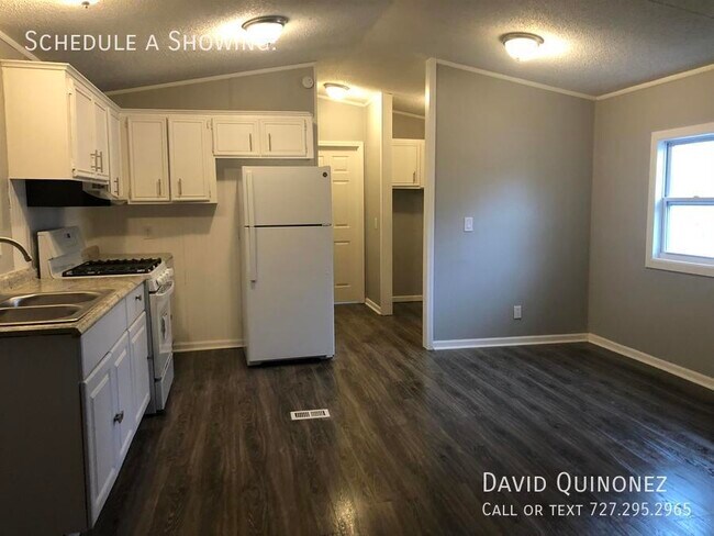 Building Photo - Rental Prices at: $580 Move in Special! (O...