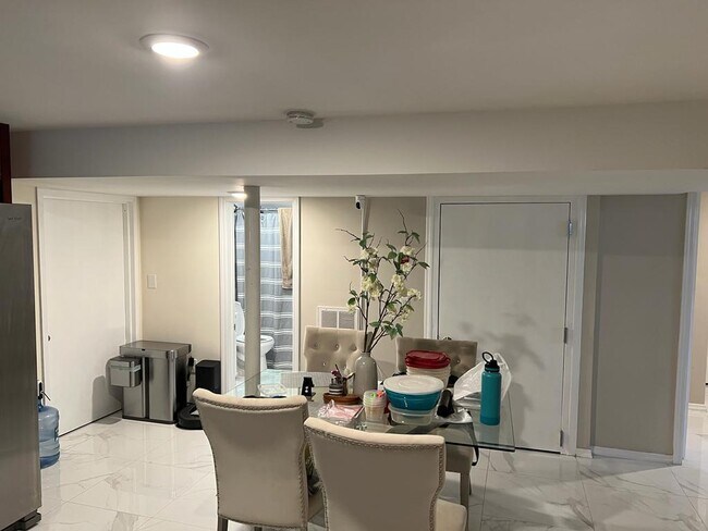 Foto del edificio - 11828 203rd St